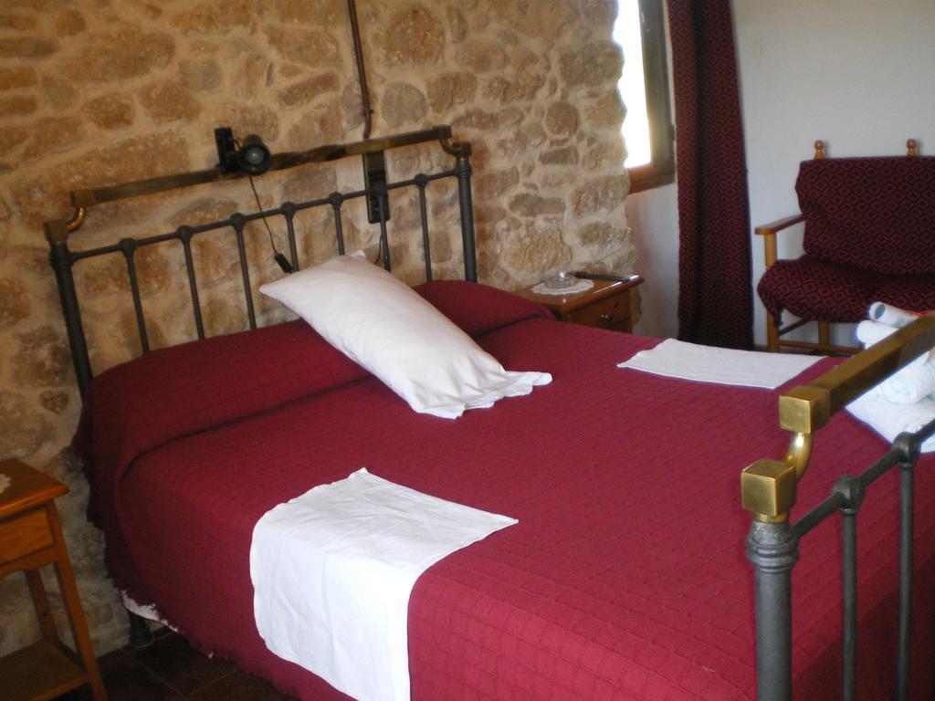 Masia Del Aragones Penarroya De Tastavins Bilik gambar