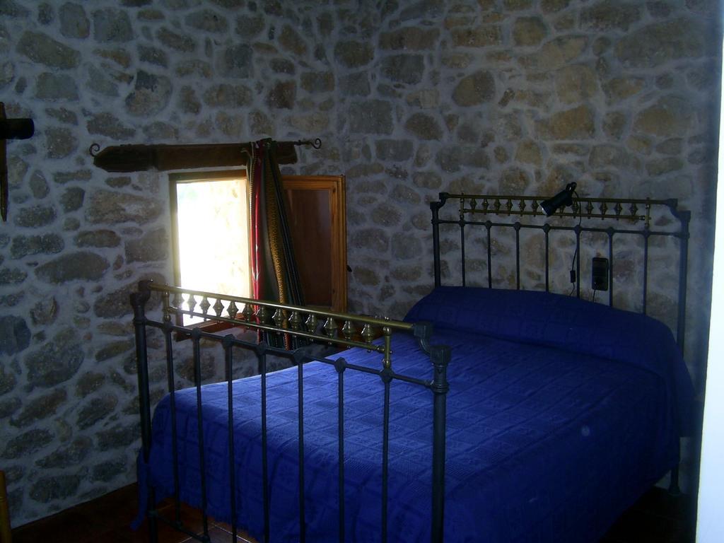 Masia Del Aragones Penarroya De Tastavins Luaran gambar